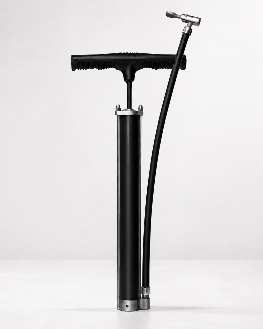 Bomba de aire manual M-500 EMYASA color negro
