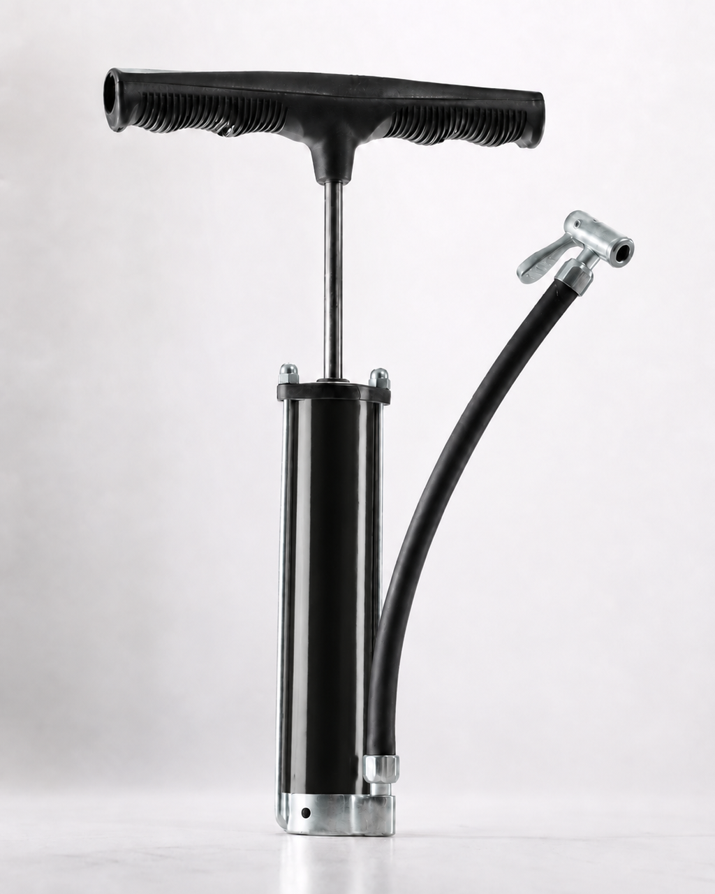Bomba de aire manual M-250 EMYASA color negro